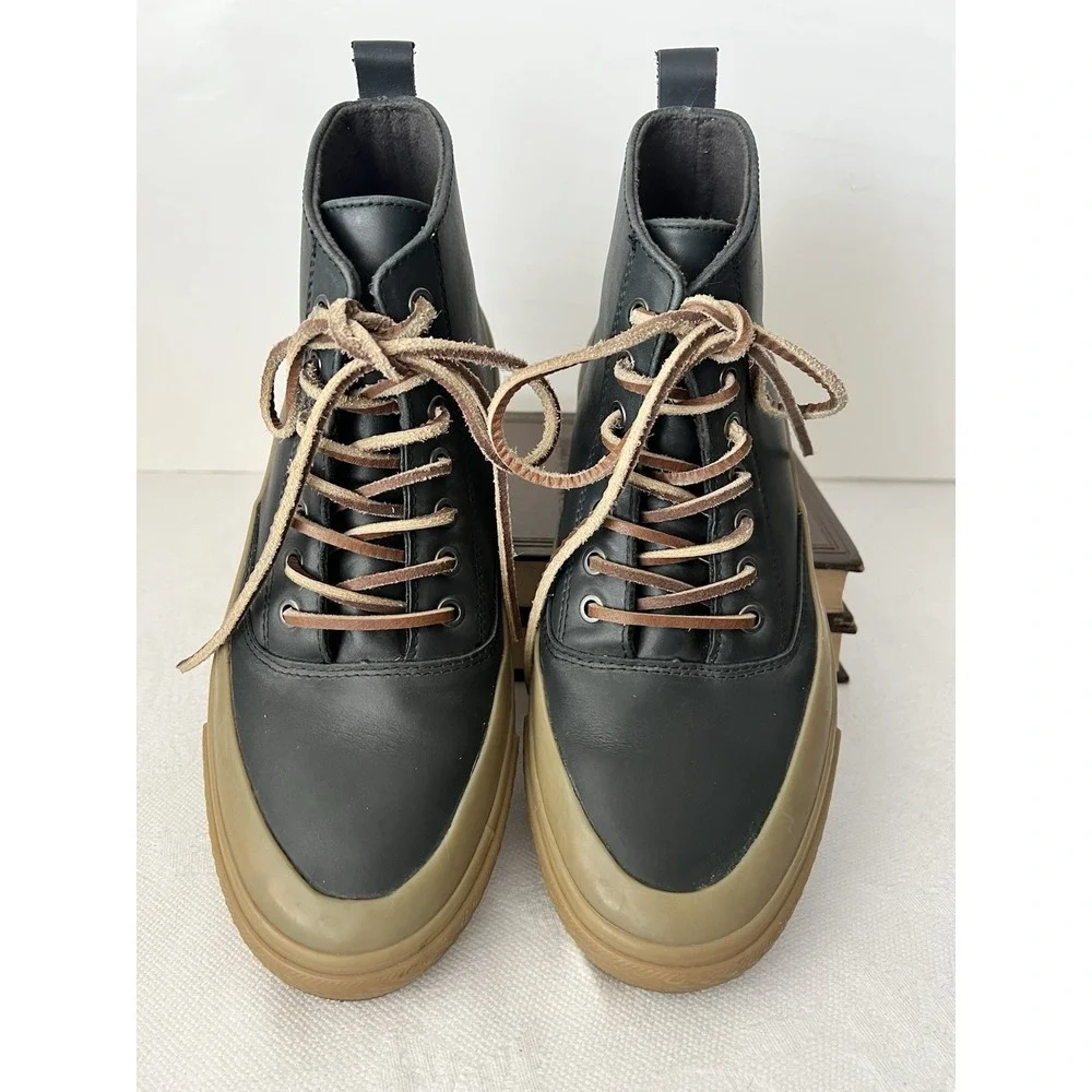 SeaVees Mammoth Boot Sneaker Mens 9 Black Rugged Oil Leather Nice! Durable